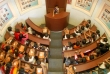 DONS ZASEDA OTROŠKI PARLAMENT