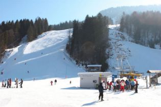 PRODAJAM SNEG ZA SMUČIŠČA, K GA NIMAJO