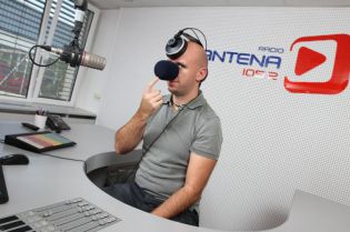 11. DEL: RAZOČARANI RADIJSKI VODITELJI