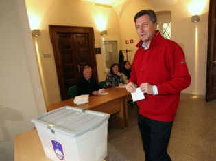 ČAKAM NA TRETJI KROG VOLITEV